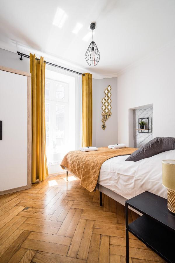Royal City Apartments Old Town Cracovie Extérieur photo